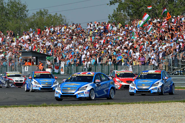 Rob Huff, WTCC 2012, RML Chevrolet Cruze, Slovakiaring