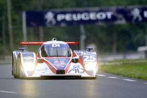RML at Le Mans 2010. Fighting back. Photo: David Downes, Dailysportscar