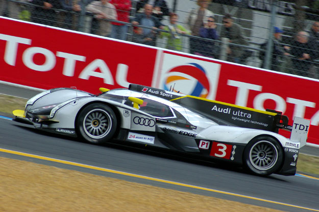 Audi R18, Le Mans 2011. Photo: Marcus Potts